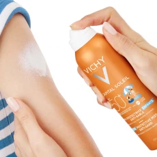 Vichy Ideal Soleil Otroški sprej odporen na pesek SPF 50, 200 ml